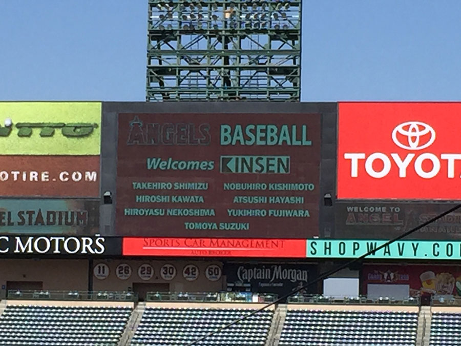 Yosh yuzdagi sperma fotosurati